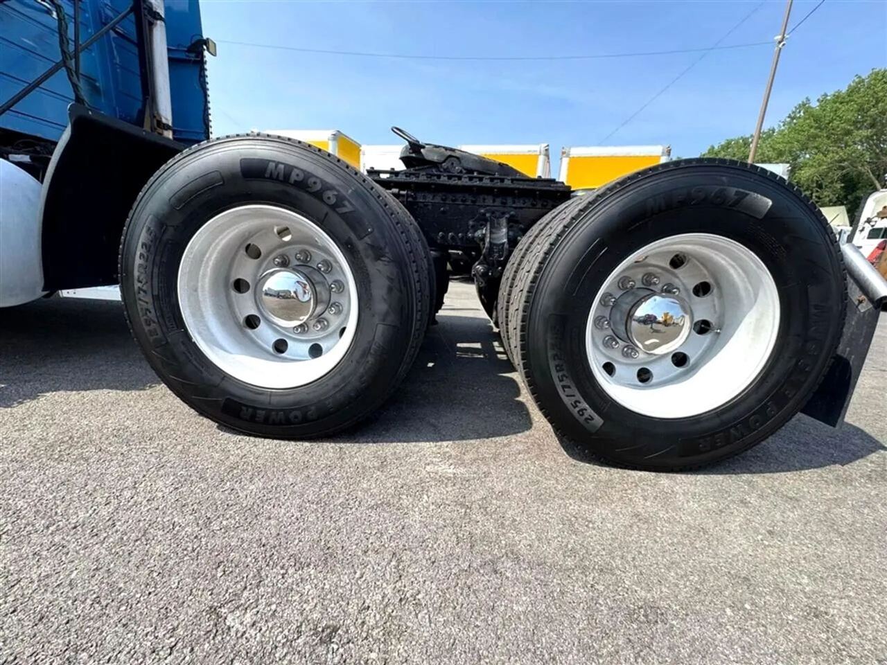 Volvo VNL  2012 Volvo VNL  2012