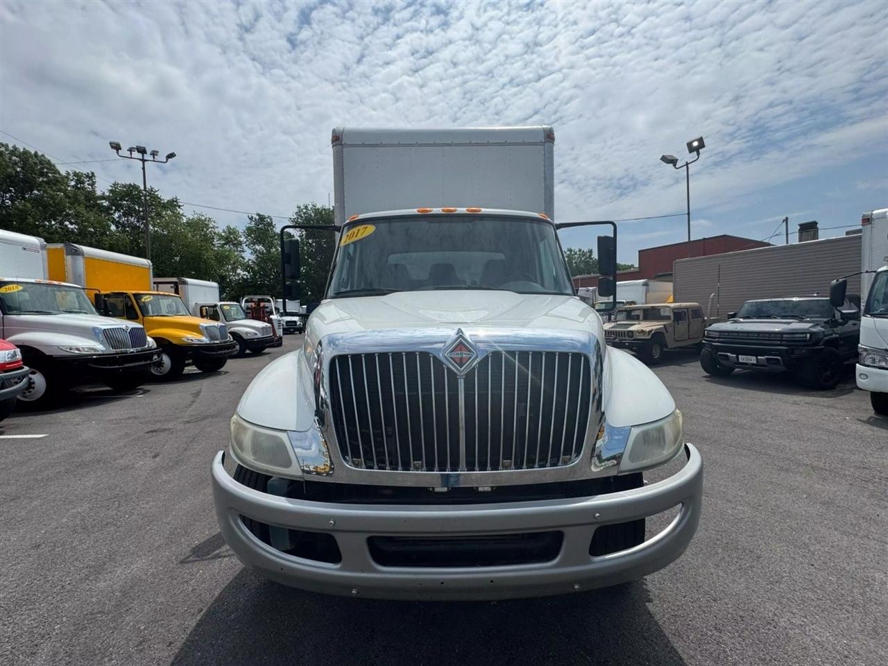 International DuraStar 4300  2017