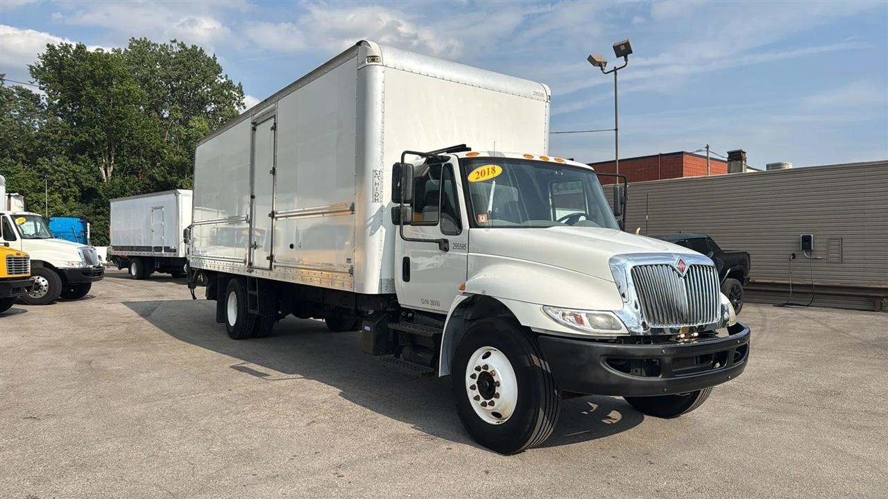 International DuraStar 4300  2018