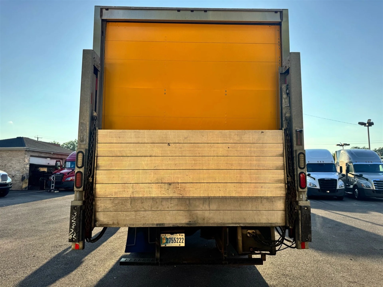2019 International 4300 DuraStar 4300 photo 8