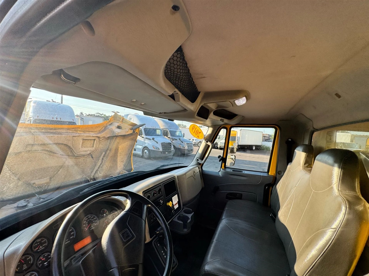 2019 International 4300 DuraStar 4300 photo 19