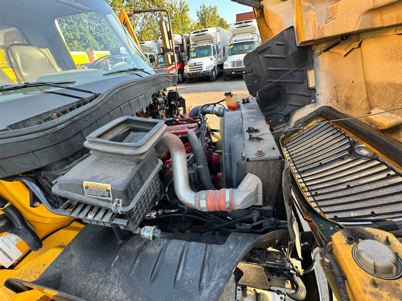 2019 International 4300 DuraStar 4300 photo 22