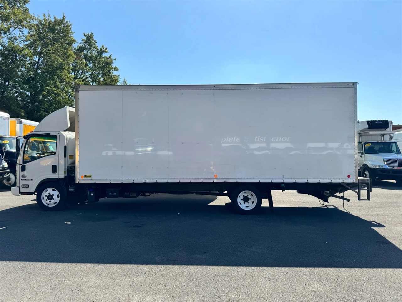 2018 Isuzu NQR photo 10