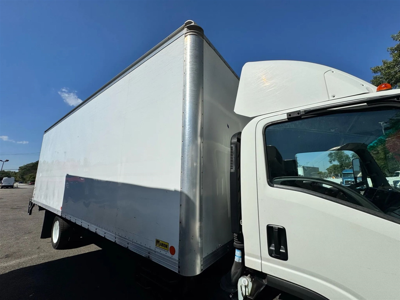 2018 Isuzu NQR photo 13
