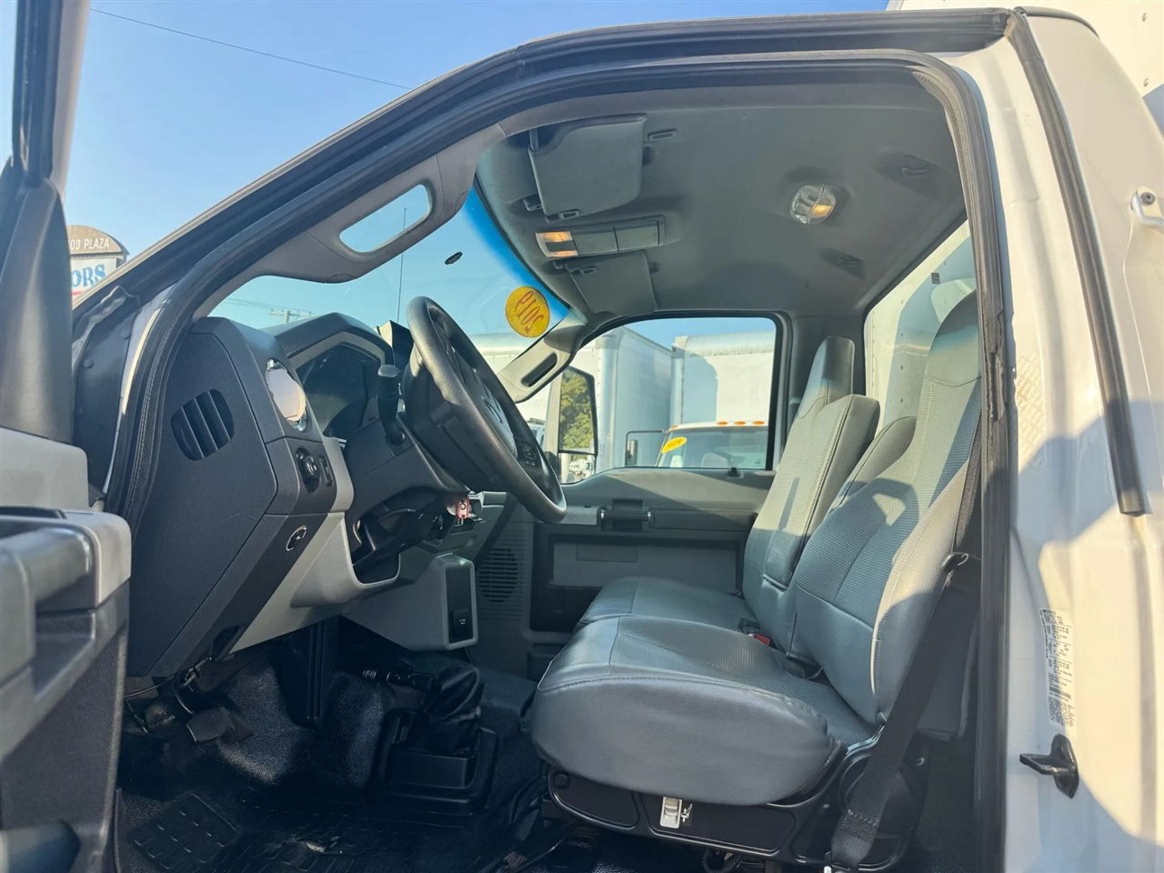 2019 Ford F-750 Regular Cab photo 22