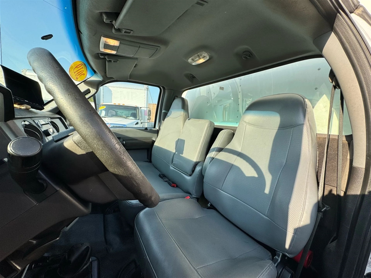 2019 Ford F-750 Regular Cab photo 24