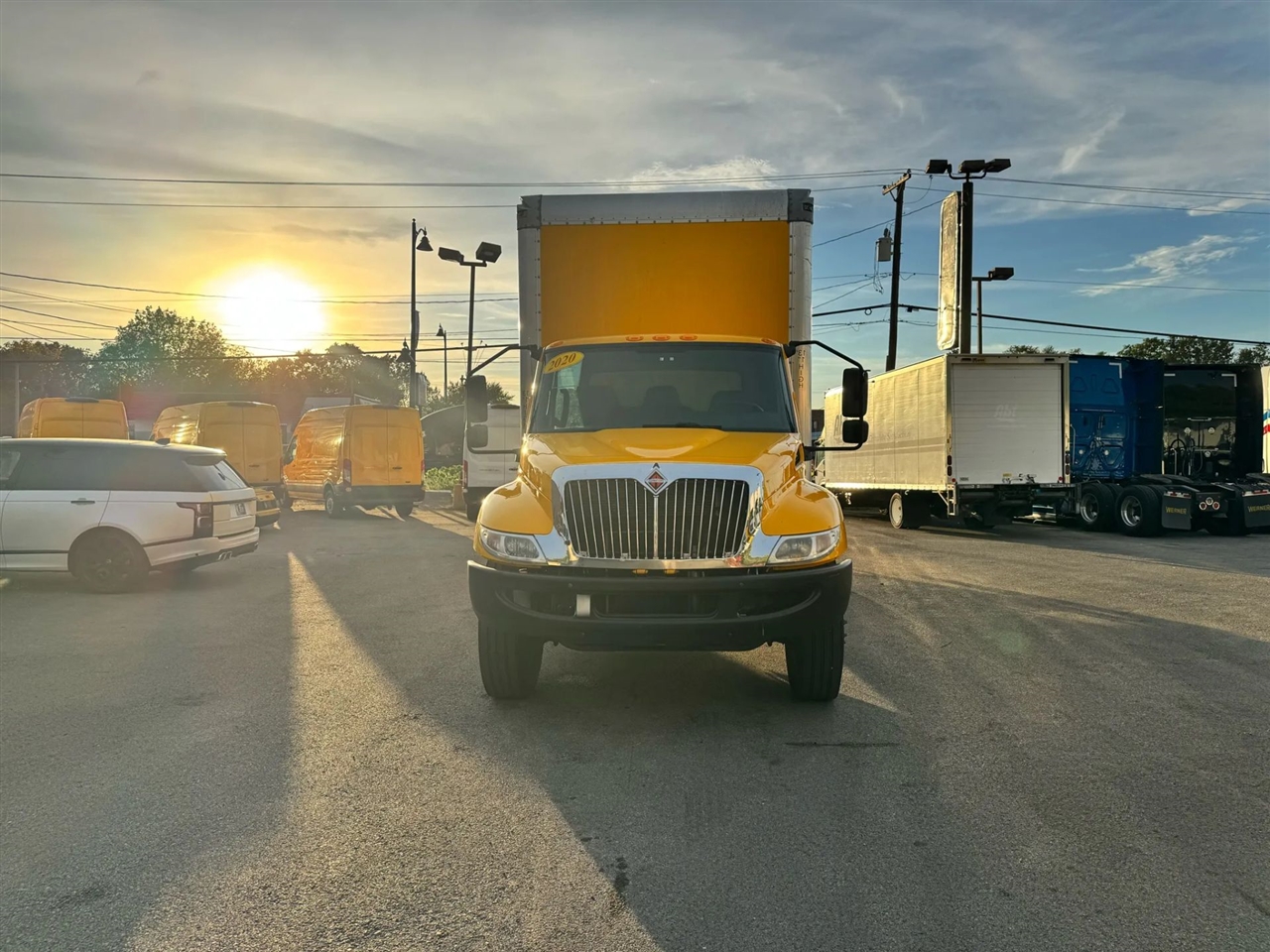 International MV607  2020 International MV607  2020