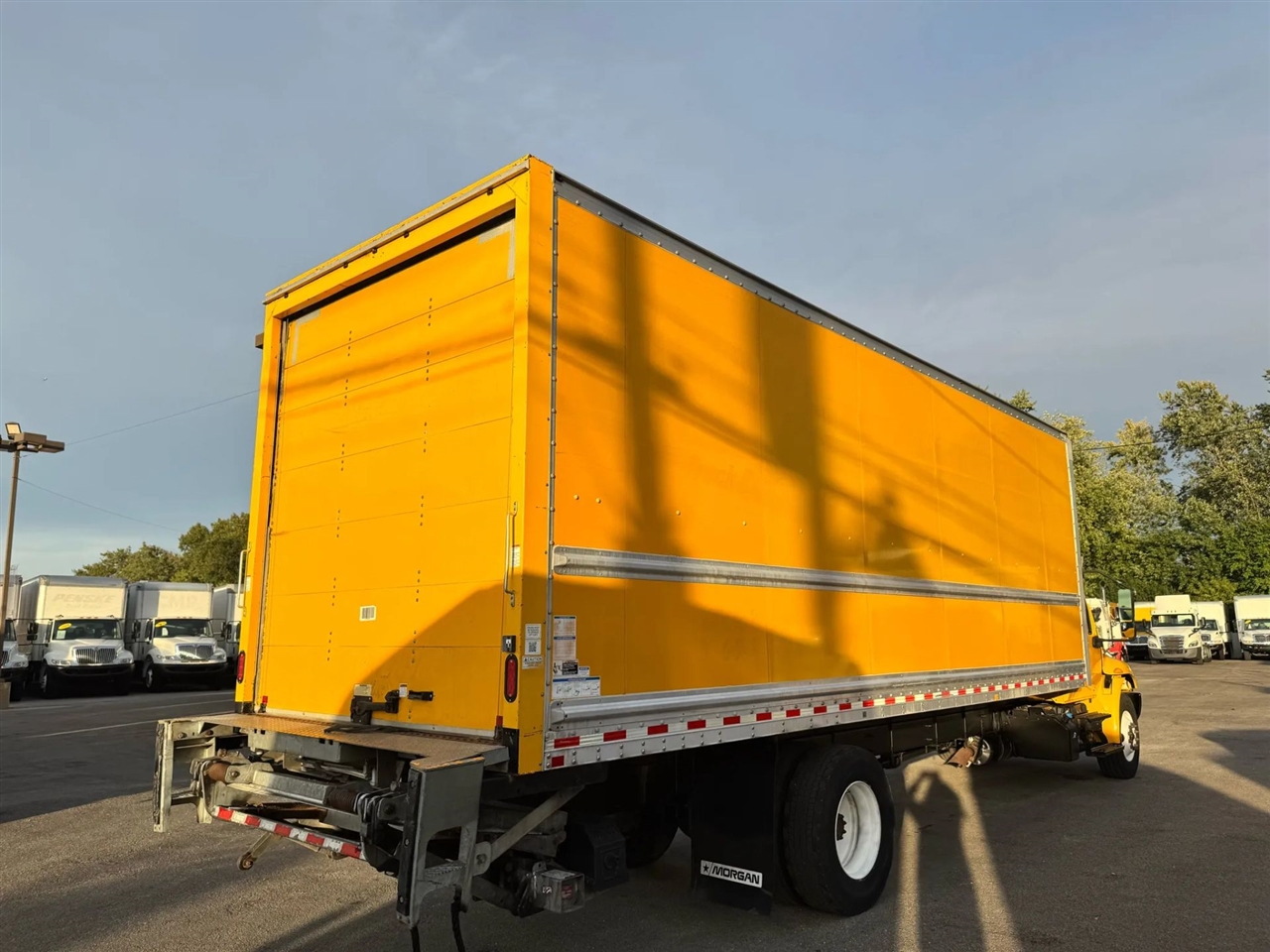 International MV607  2020 International MV607  2020