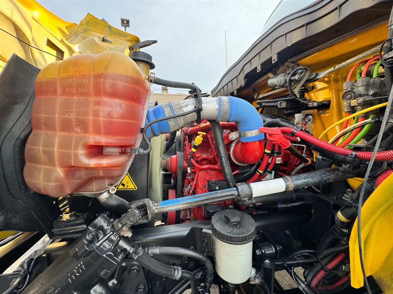 International MV607  2020 International MV607  2020