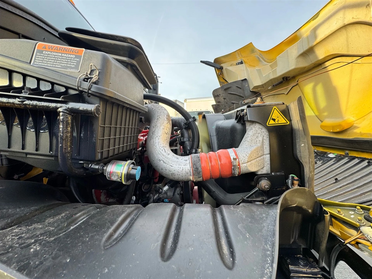 International MV607  2020 International MV607  2020