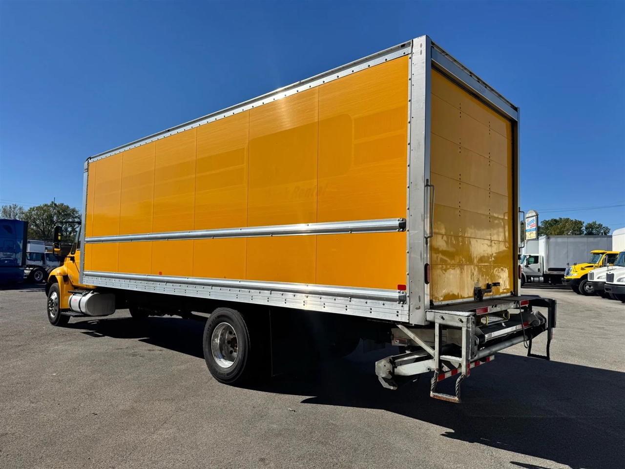 International DuraStar 4300  2019 International DuraStar 4300  2019