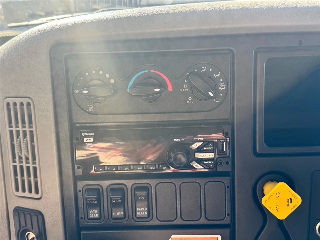 International DuraStar 4300  2019 International DuraStar 4300  2019