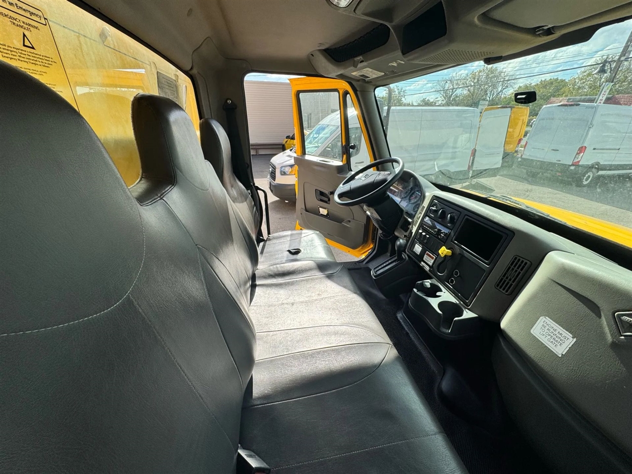 International DuraStar 4300  2019 International DuraStar 4300  2019