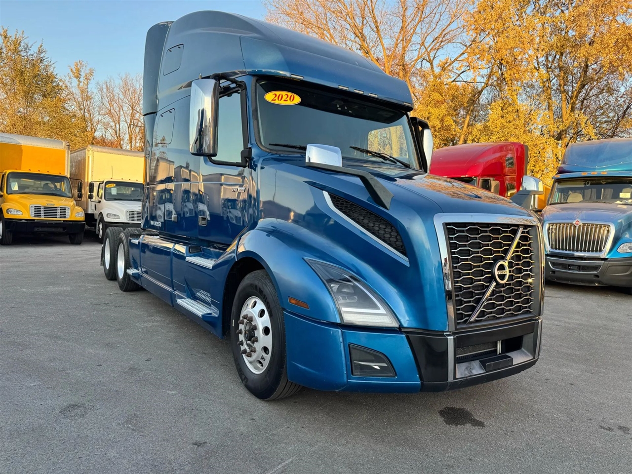 Volvo VNL  2020