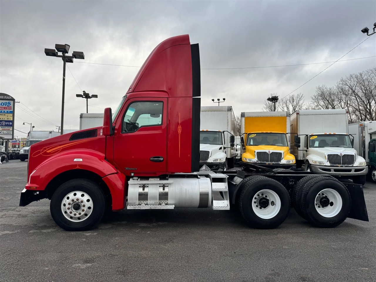 2015 Kenworth T880 photo 3