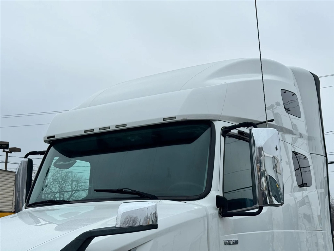 Volvo VNL  2020