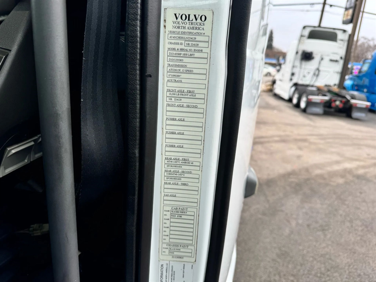 Volvo VNL  2020