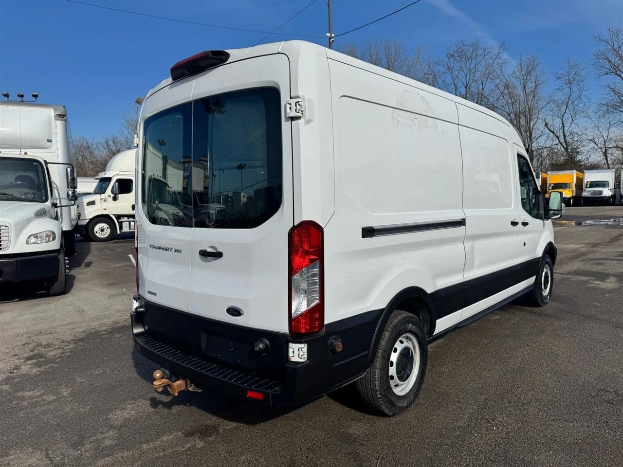 Ford Transit 350 Van Med. Roof w/Dual Sliding 148-in. WB 2019