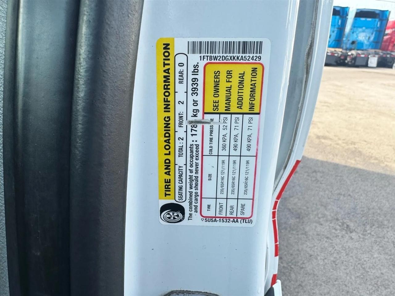 Ford Transit 350 Van Med. Roof w/Dual Sliding 148-in. WB 2019