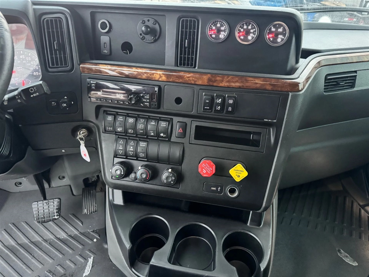 International LT625  2019