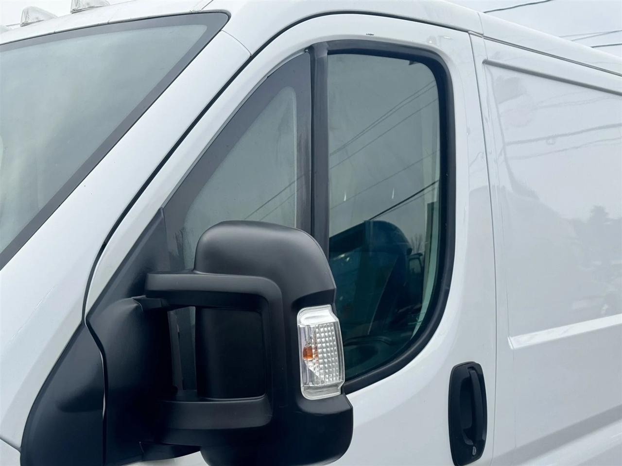 RAM Promaster 1500 Low Roof Tradesman 136-in. WB 2019