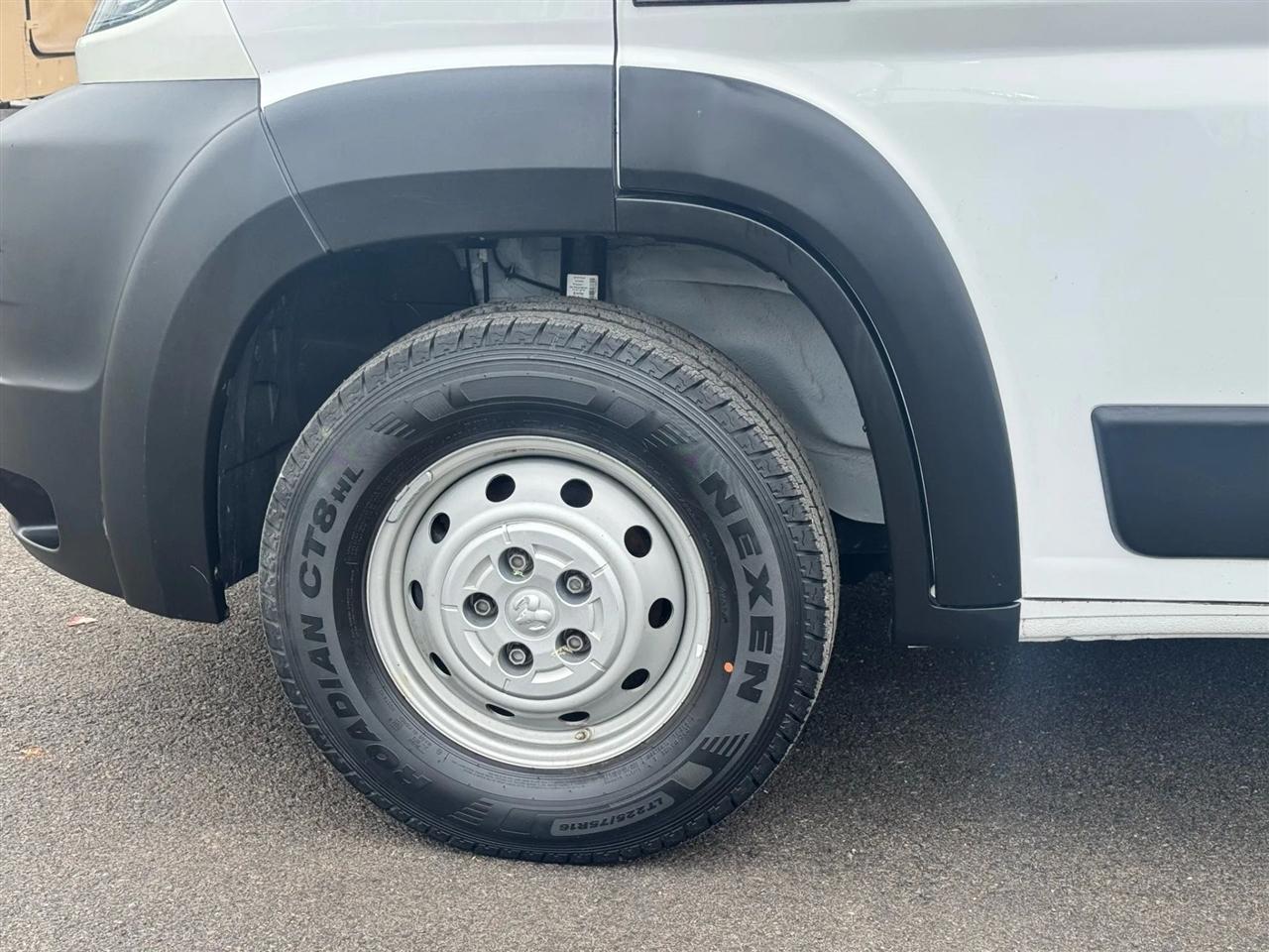 RAM Promaster 1500 Low Roof Tradesman 136-in. WB 2019