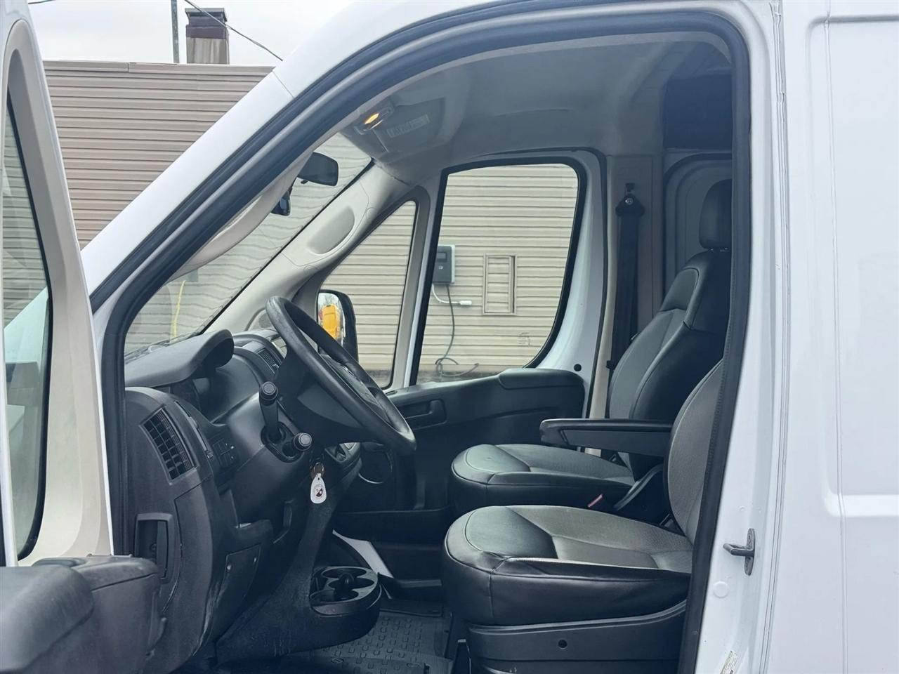 RAM Promaster 1500 Low Roof Tradesman 136-in. WB 2019