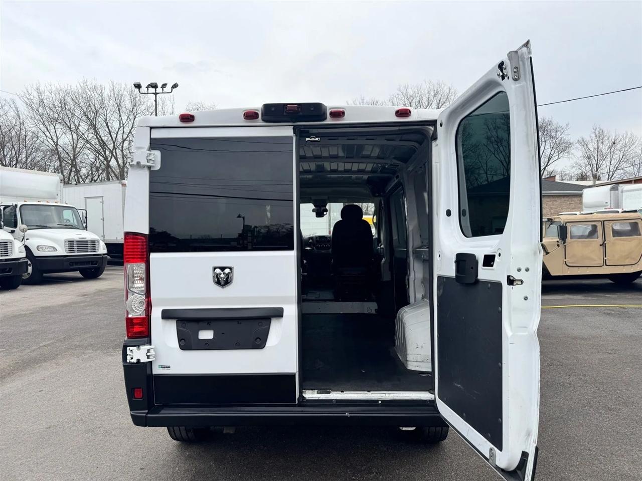 RAM Promaster 1500 Low Roof Tradesman 136-in. WB 2019