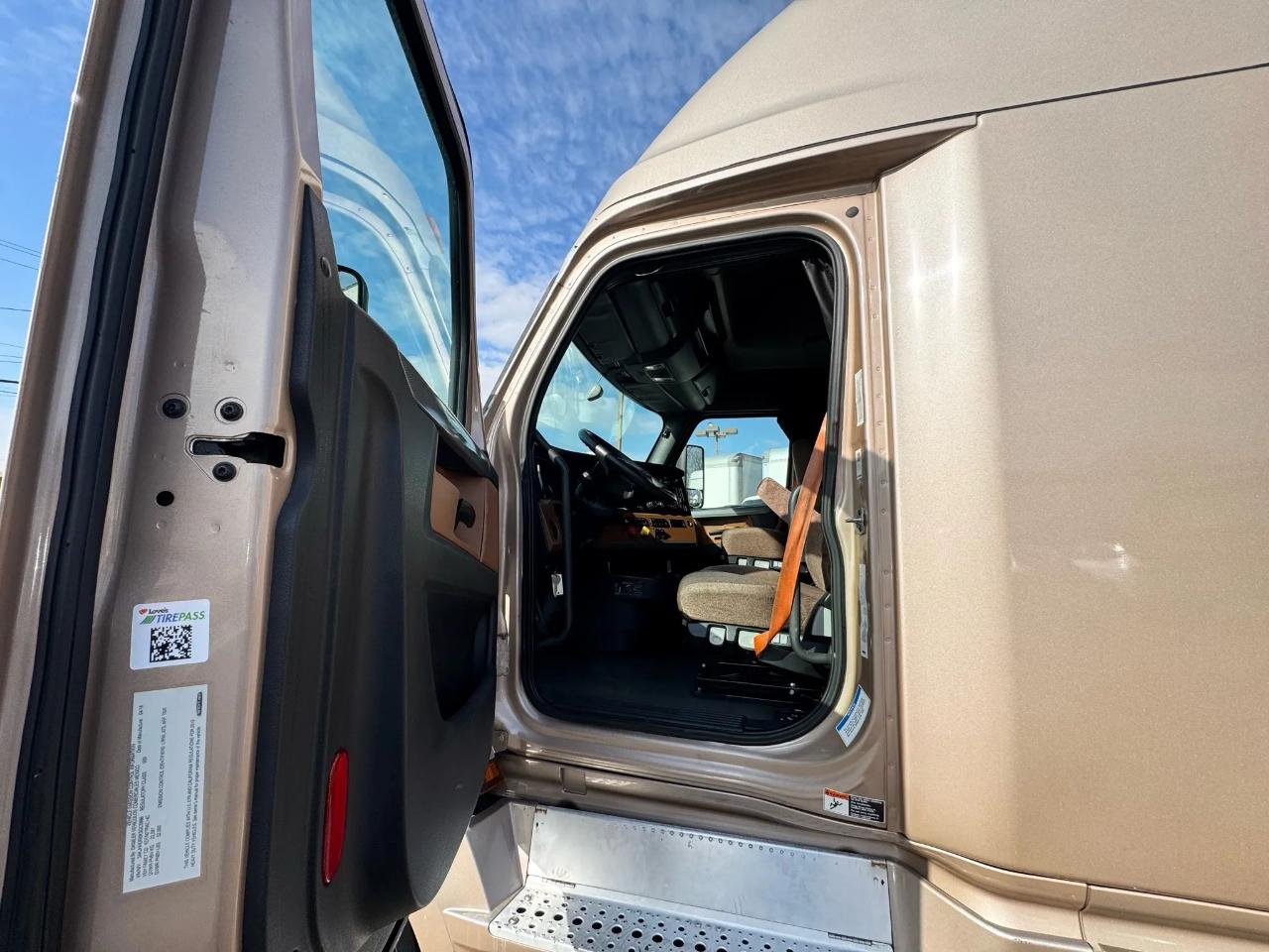 Freightliner Cascadia  2019