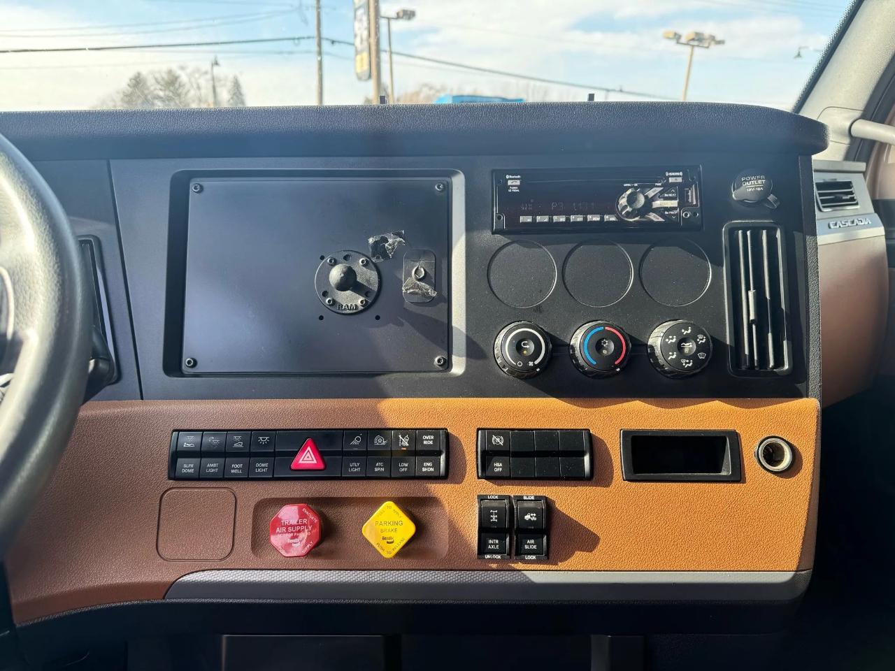 Freightliner Cascadia  2019