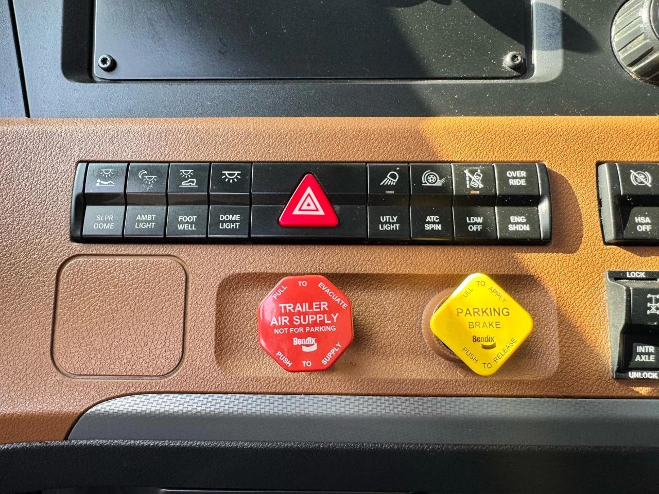 Freightliner Cascadia  2019