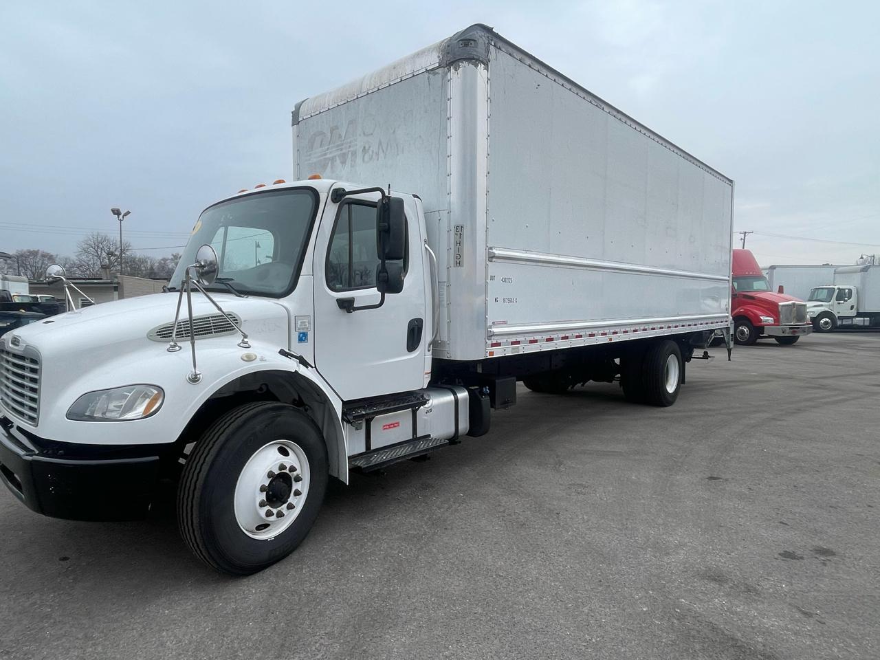 Freightliner M2 106 Base 2019