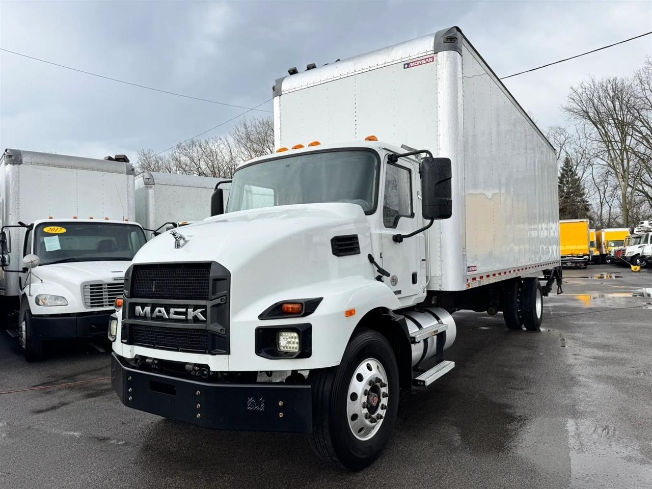 Mack MD  2023