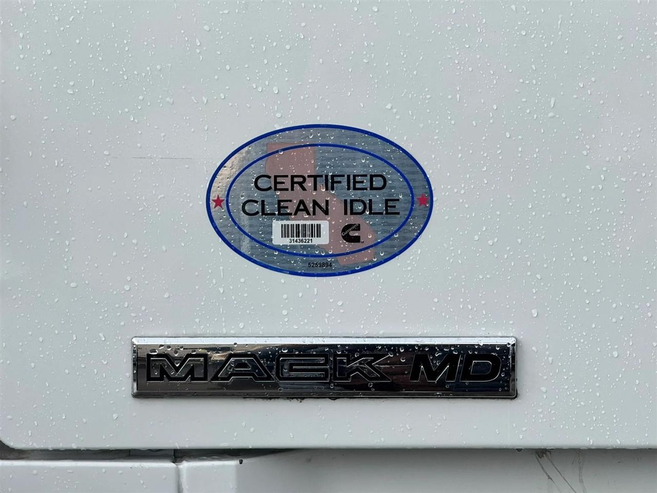 Mack MD  2023