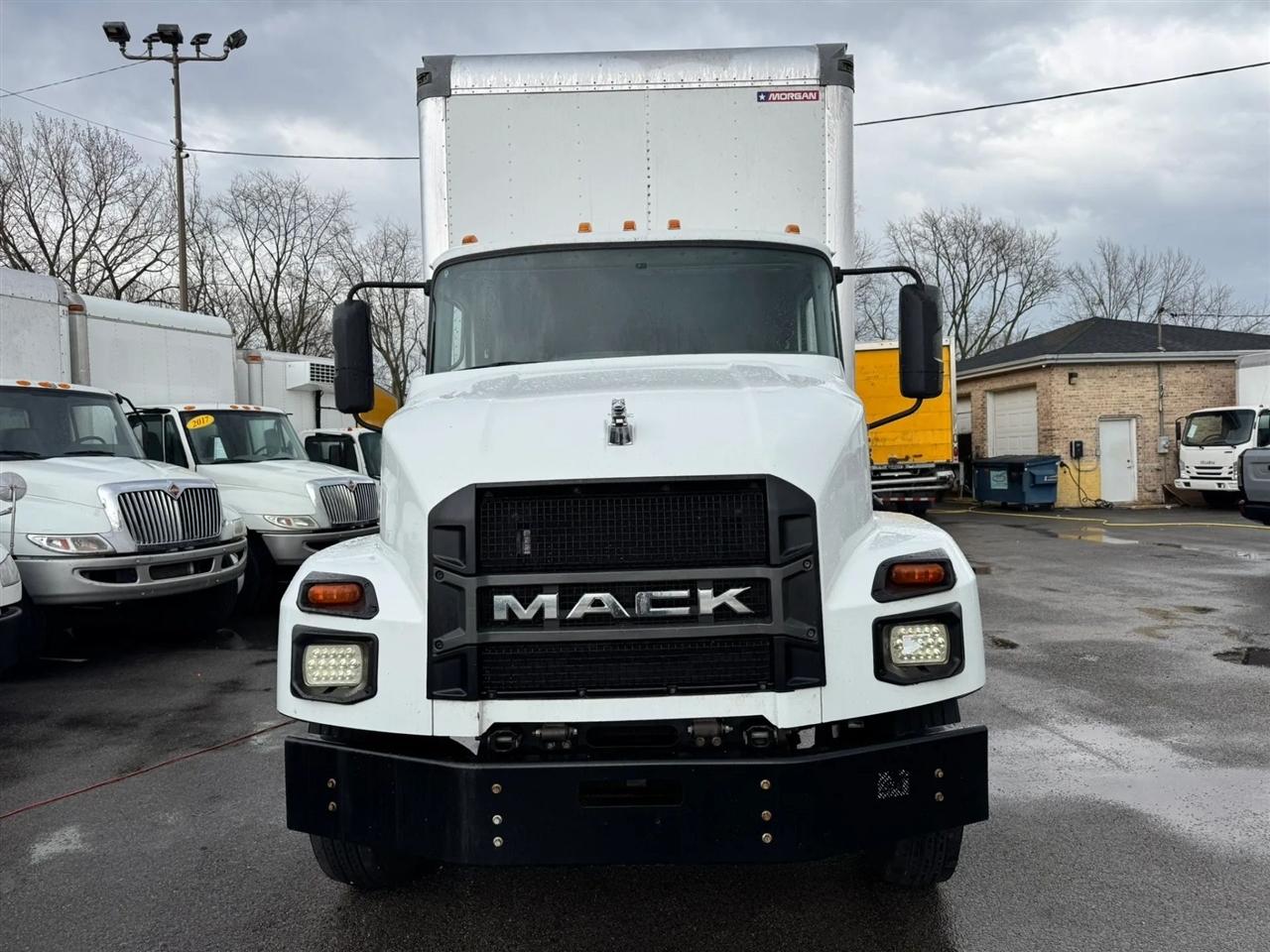 Mack MD  2023