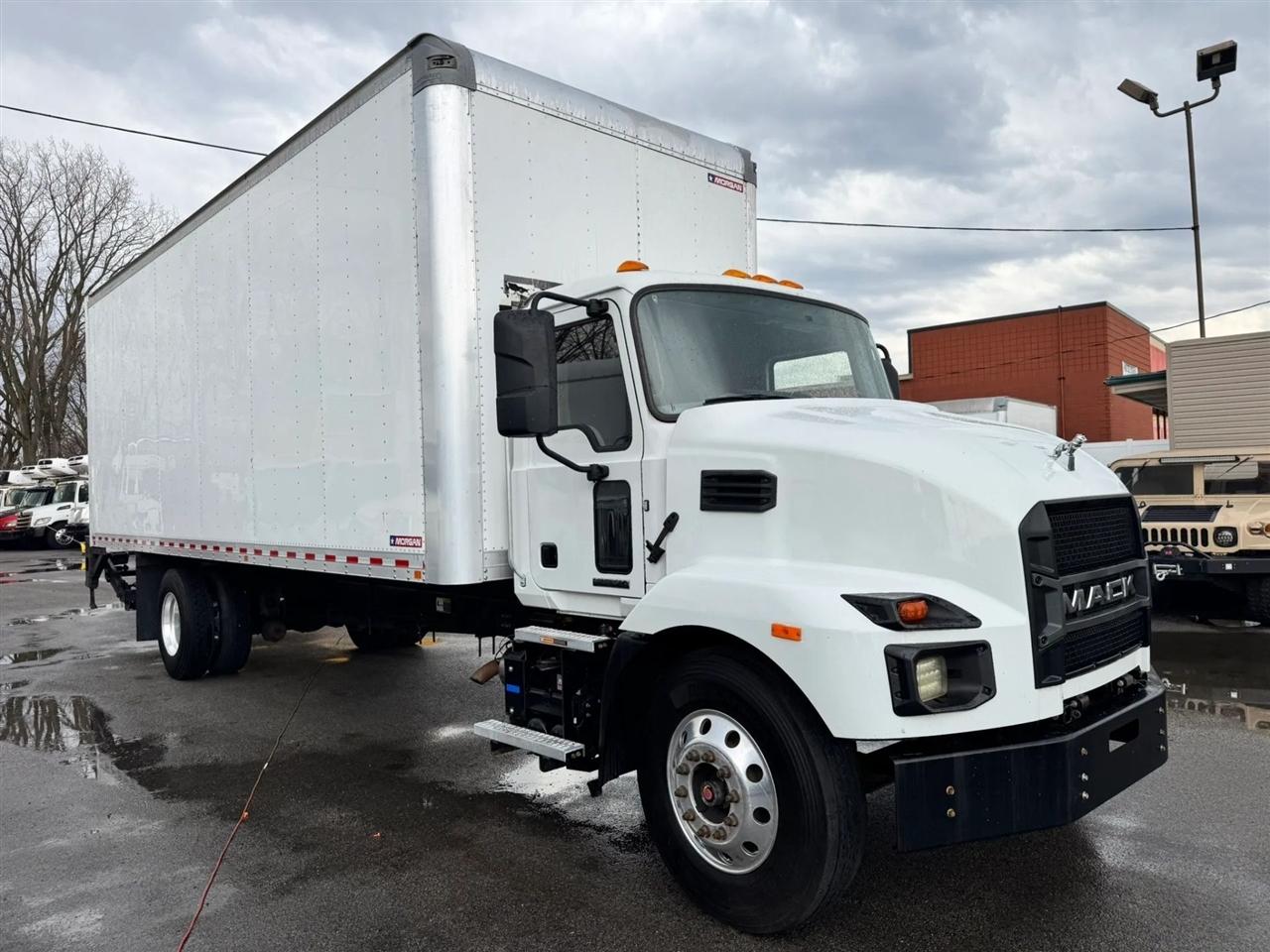 Mack MD  2023