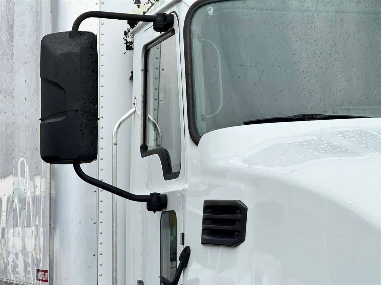 Mack MD  2023