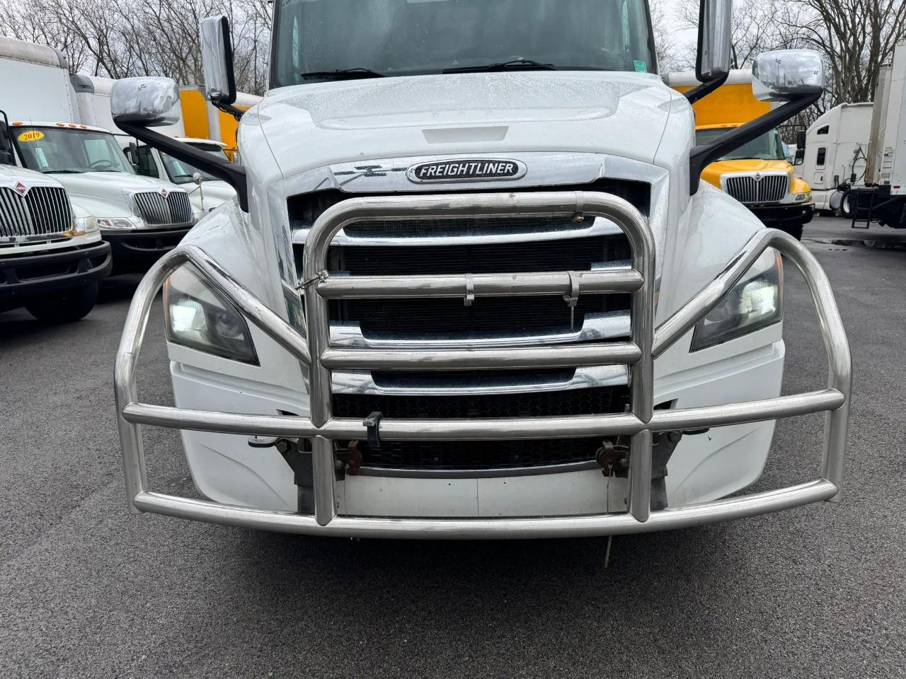 Freightliner Cascadia  2021
