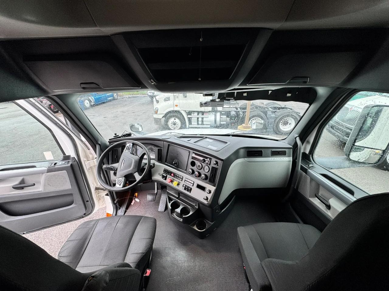 Freightliner Cascadia  2021