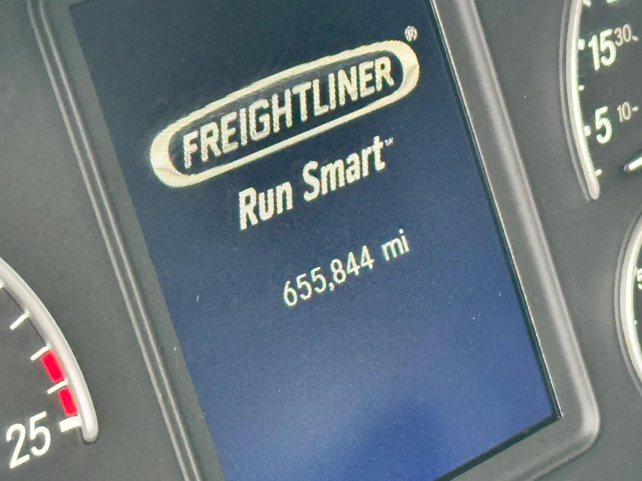 Freightliner Cascadia  2021