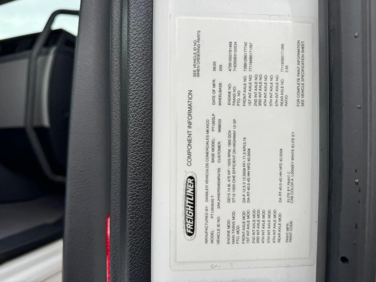 Freightliner Cascadia  2021