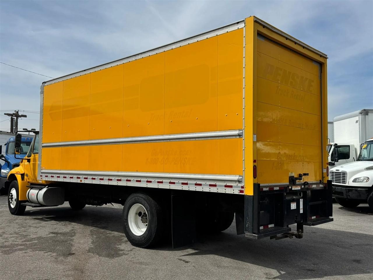 International DuraStar 4300  2019