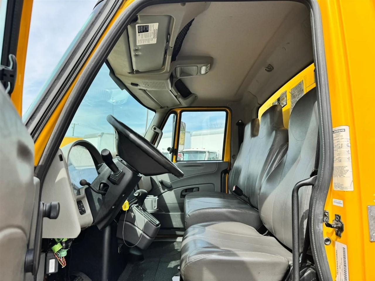 International DuraStar 4300  2019