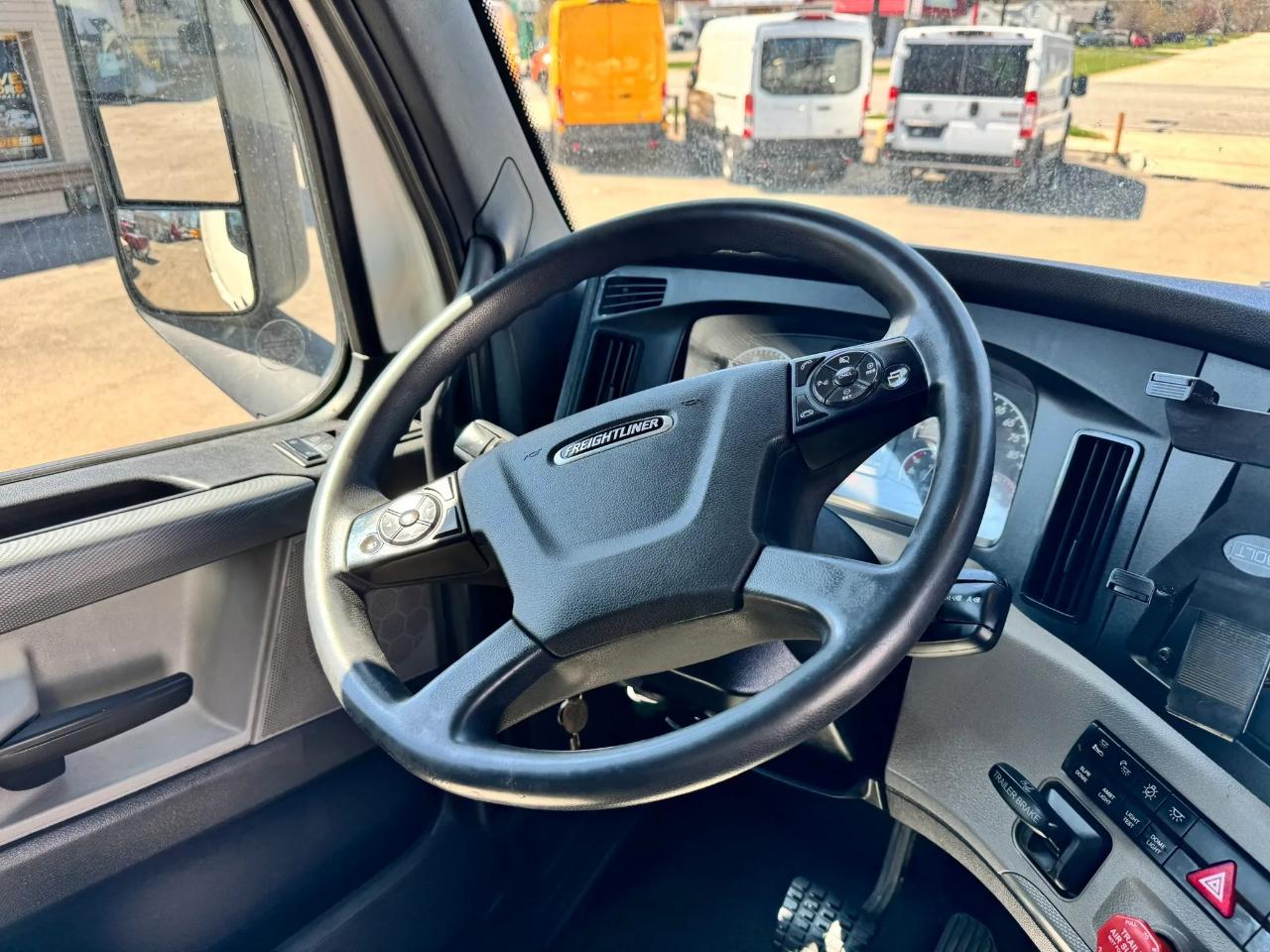 Freightliner Cascadia  2020