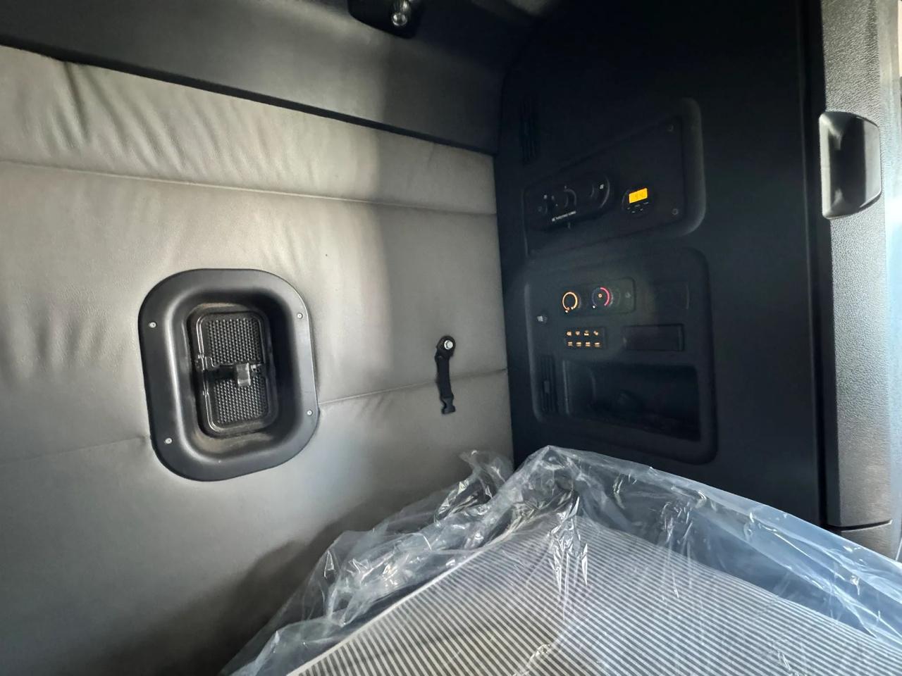 Freightliner Cascadia  2020