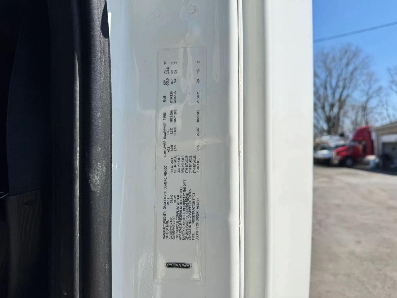 Freightliner Cascadia  2020