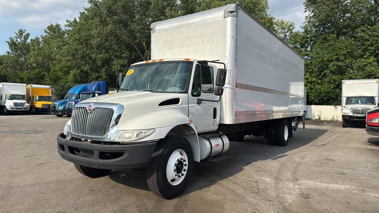 International DuraStar 4300  2018