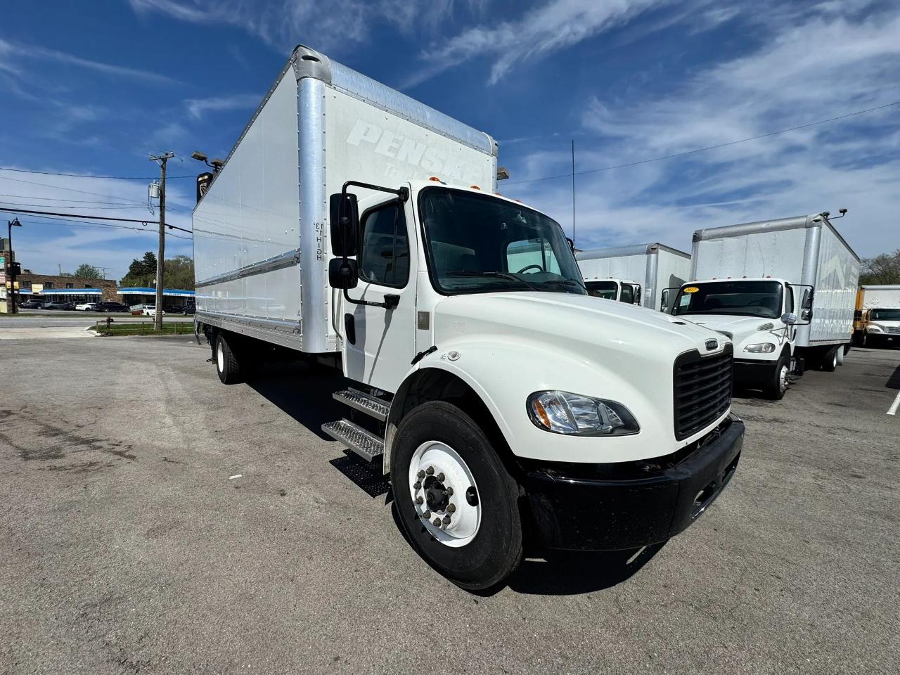 Freightliner M2 106 Medium Duty  2022