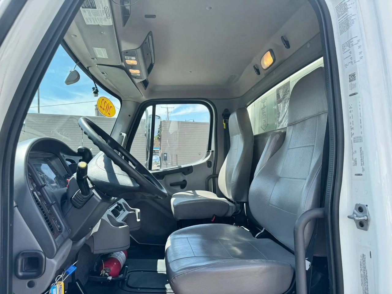 Freightliner M2 106 Medium Duty  2022