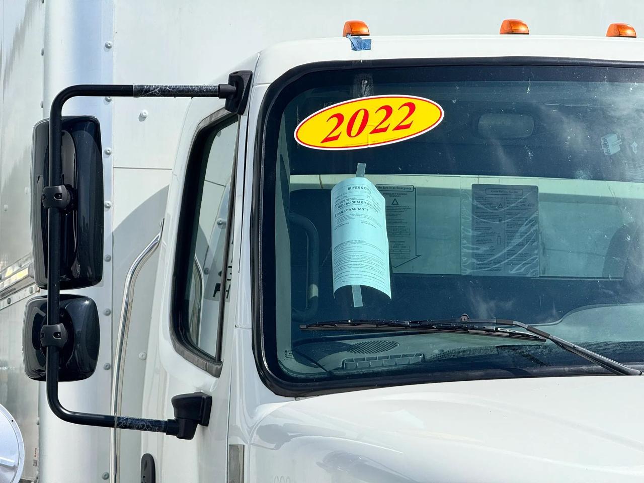 Freightliner M2 106 Medium Duty  2022